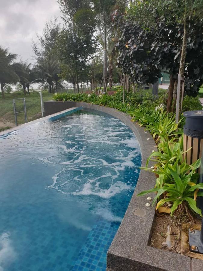 Casa Raudhah @ Timurbay Seafront Residence Kampung Sungai Karang Eksteriør bilde